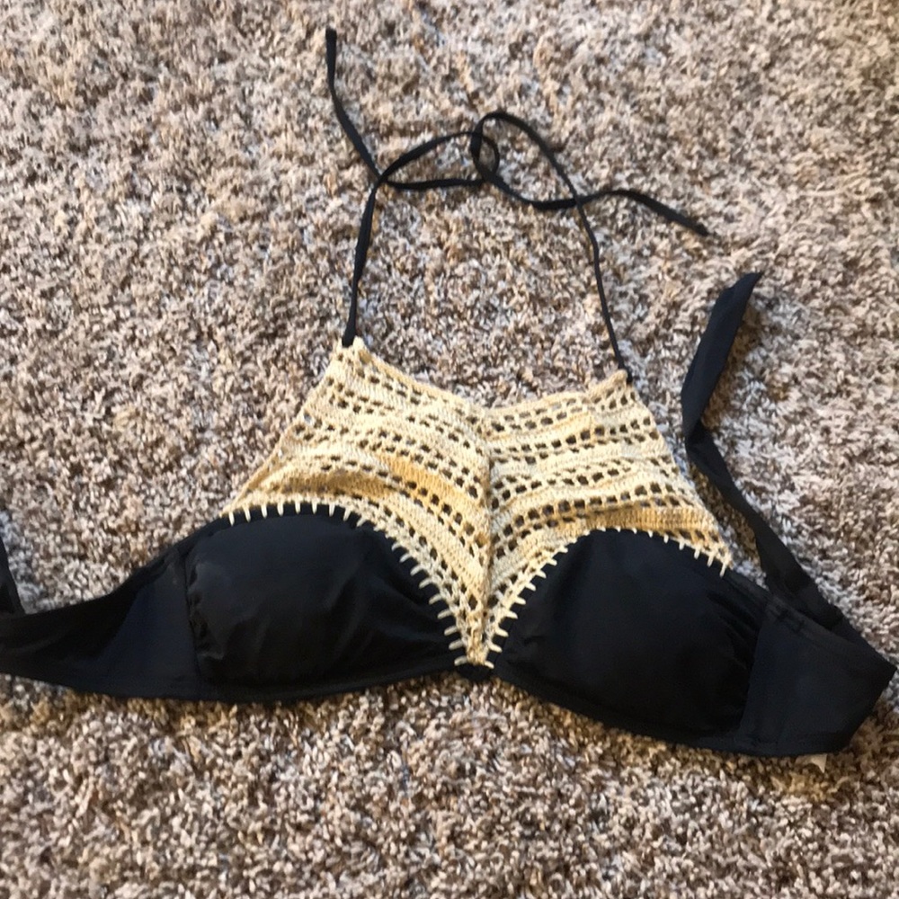 bikini top